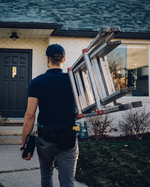 customer-solutions-home-services-technician-ladder-roofing